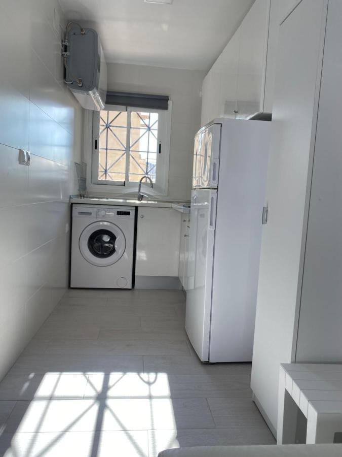Estudio Calafin 56 فينيسترات المظهر الخارجي الصورة